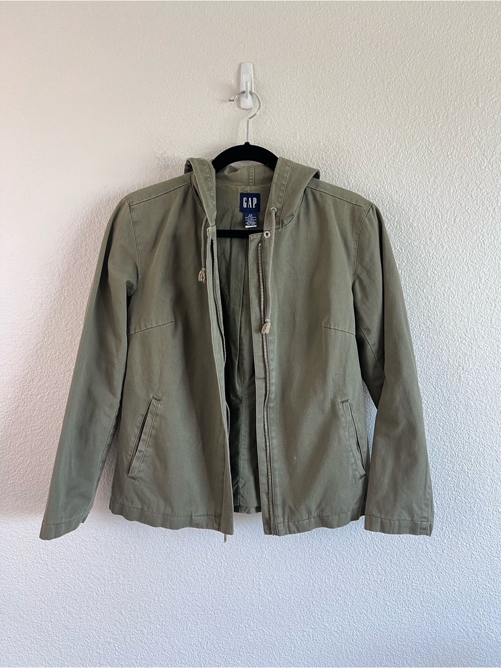 GAP Women's Olive Green Bomber Jacket Full Zip Front Attached Drawstring Hoodie